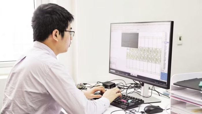 Ứng dụng công nghệ cho nghiên cứu, đào tạo tại Viện Công nghệ thông tin, Đại học Quốc gia Hà Nội. (Ảnh: DIỆP NGỌC)