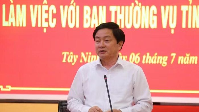 Ủy viên Trung ương Đảng, Bí thư Tỉnh ủy Tây Ninh Nguyễn Văn Quyết phát biểu.