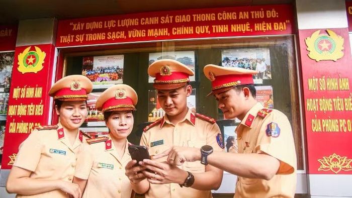 Hơn 1.300 cán bộ, chiến sĩ tham gia sát hạch.