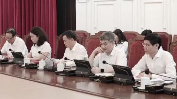 Các đại biểu tham dự hội nghị.