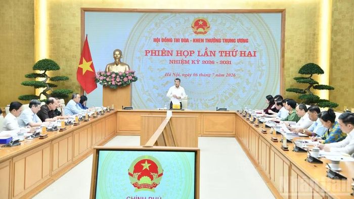  Quang cảnh phiên họp. (Ảnh: THANH GIANG) 