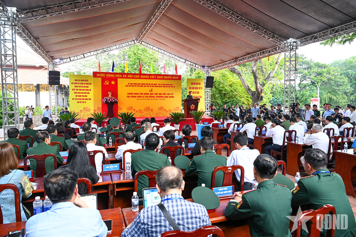 Quang cảnh buổi lễ.