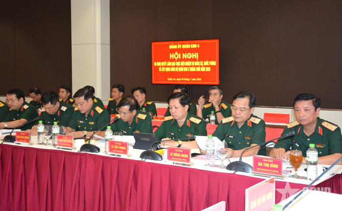 Các đại biểu dự hội nghị.