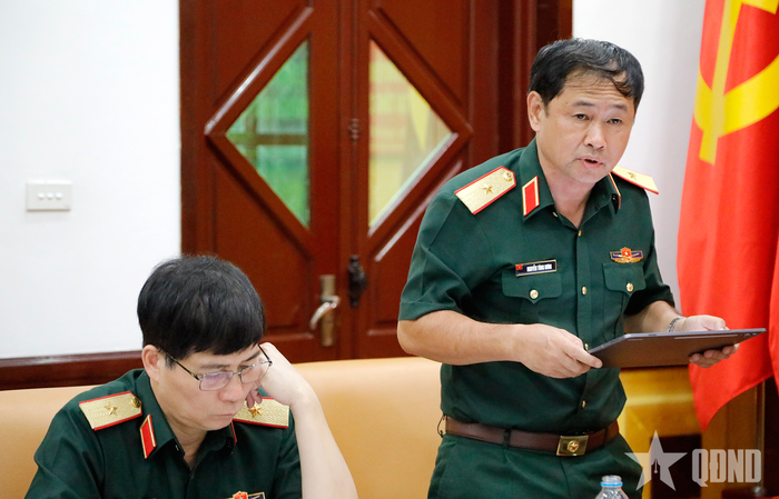 Đại diện đoàn công tác trình bày báo cáo kết quả kiểm tra tại Tổng công ty Xây dựng Lũng Lô.