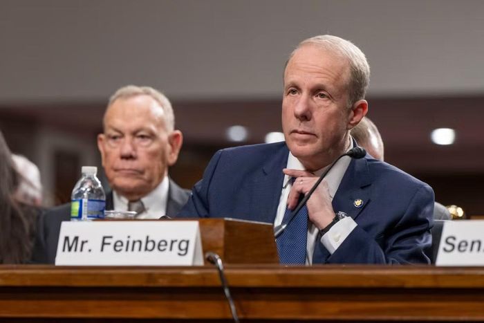 Phó Bộ trưởng Quốc phòng Mỹ Feinberg sẽ thay ông Hegseth quản lý mọi chương trình mua sắm thiết bị không người lái của quân đội.