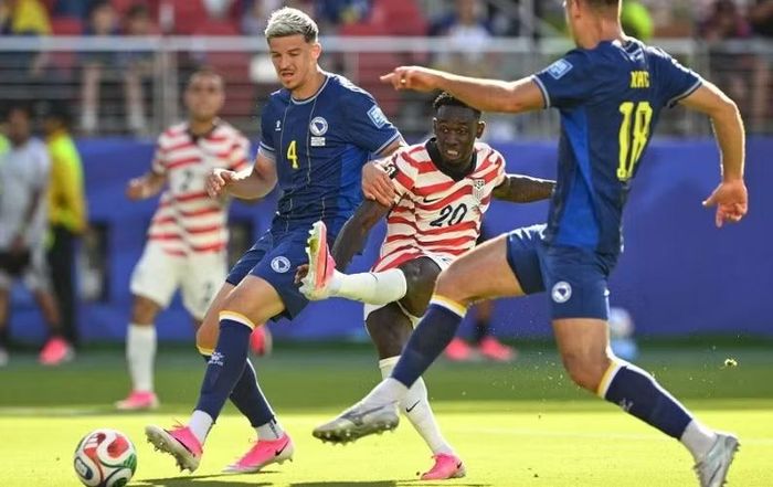 Tuyển Mỹ có lợi thế sân nhà và tinh thần rất cao sau chiến thắng 2-0 trước Bosnia ở vòng 1/16.