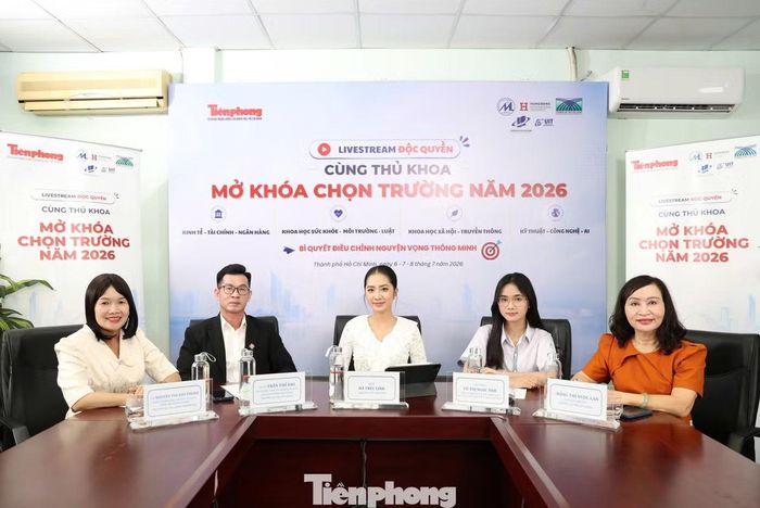 Lời khuyên dành cho các tân sinh viên là luôn giữ sự bình tĩnh và tỉnh táo.