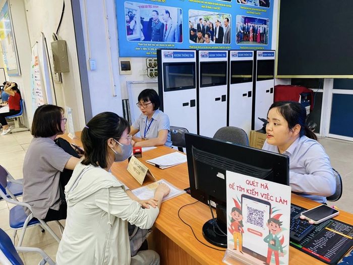 Hà Nội phấn đấu mỗi năm tạo việc làm cho 180.000 lao động.