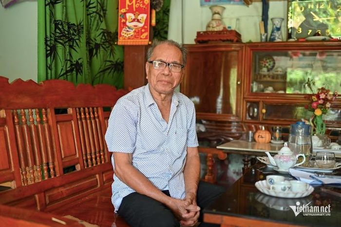 Sau phục viên, ông Bùi Thanh Bình trở về quê hương, từng làm cán bộ phòng văn hóa xã. Ảnh Thu Hiền