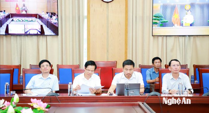 Các đại biểu dự hội nghị tại điểm cầu UBND tỉnh Nghệ An. Ảnh: Thành Duy