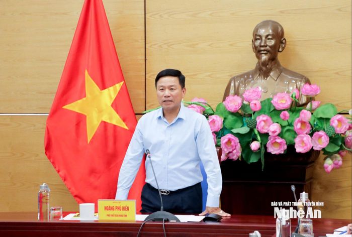Phó Chủ tịch UBND tỉnh Hoàng Phú Hiền kết luận cuộc họp. Ảnh: Thái Dương
