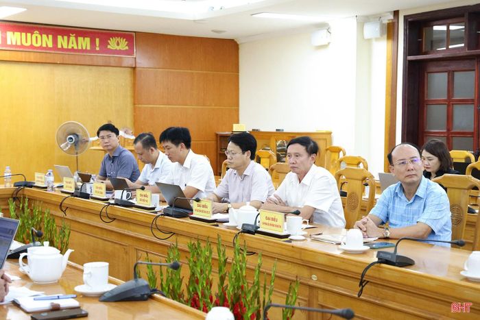 Các đại biểu tham dự hội nghị tại điểm cầu Hà Tĩnh.