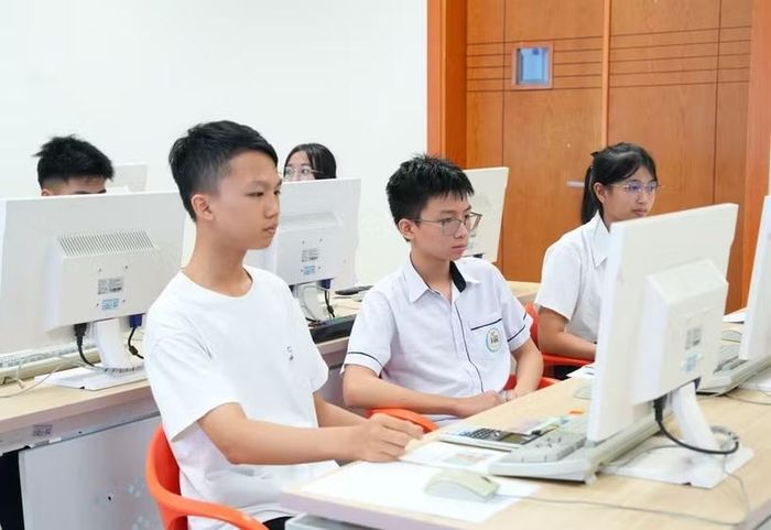 Thí sinh tham dự cuộc thi Toán học tuổi thơ. (Ảnh: Vietnam+)