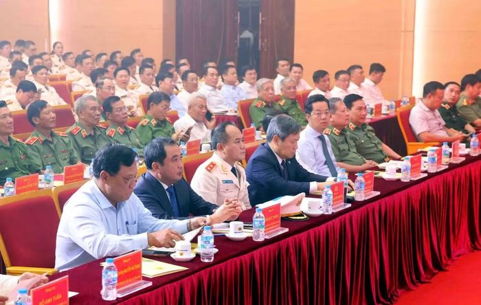 Các đại biểu tham dự buổi lễ. (Ảnh: Trung Kiên/TTXVN)