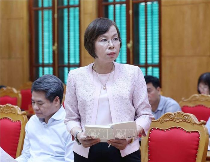 Đồng chí Vũ Việt Trang, Ủy viên Ban Thường vụ Đảng ủy các cơ quan Đảng Trung ương, Bí thư Đảng ủy, Tổng Giám đốc Thông tấn xã Việt Nam, phát biểu tại hội nghị. Ảnh: Phương Hoa/TTXVN