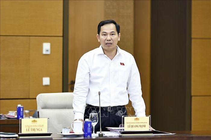 Tổng thư ký Quốc hội, Chủ nhiệm Văn phòng Quốc hội Lê Quang Mạnh phát biểu. Ảnh: Doãn Tấn/TTXVN