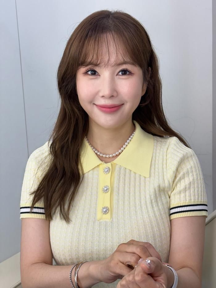 Cận cảnh nhan sắc và thần thái tràn đầy năng lượng của nữ nghệ sĩ giải trí Jang Young Ran. (Nguồn: Instagram nhân vật)