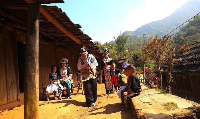 Người Mông ở Kỳ Sơn (tỉnh Nghệ An). Ảnh: Sách Nguyễn