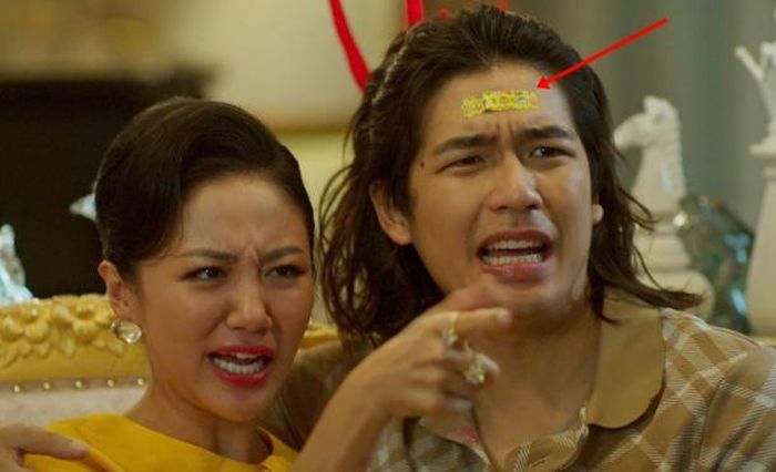 Dù thu gom từ những gương mặt trẻ trong showbiz Việt, Trấn Thành vẫn đủ sức đưa Thỏ Ơi vượt top phim trăm tỷ vào Top 5 BXH phim doanh thu cao nhất Việt Nam. 