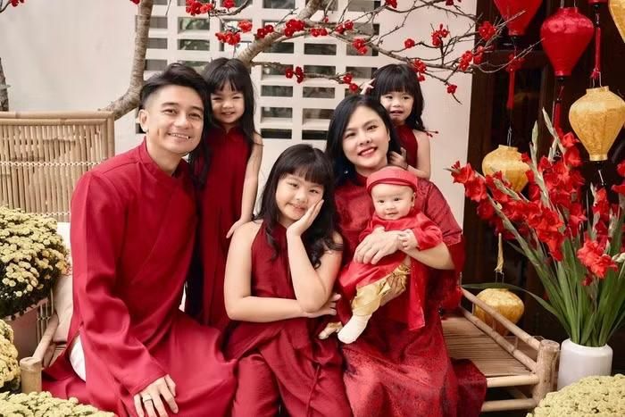 Vân Trang đang tận hưởng cuộc sống hôn nhân viên mãn bên chồng và 4 nhóc tỳ đáng yêu