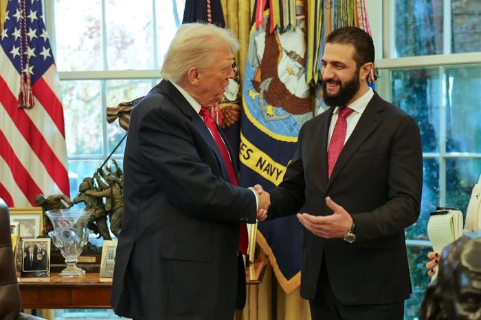 Tổng thống Trump nhiều lần đề cập khả năng Syria có thể đóng vai trò lớn hơn trong các vấn đề an ninh khu vực. Ảnh: SCM.