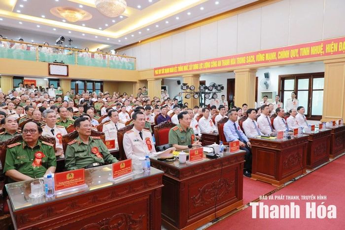 Các đại biểu dự lễ kỷ niệm.