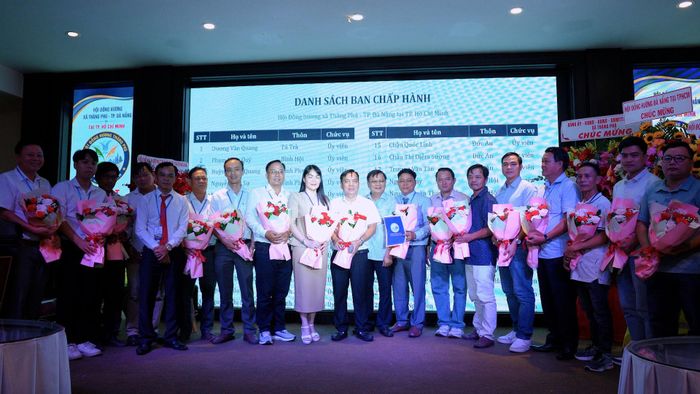 Ra mắt Ban Chấp hành lâm thời Hội đồng hương xã Thăng Phú tại Thành phố Hồ Chí Minh. Ảnh: PHÚC HOÀNG