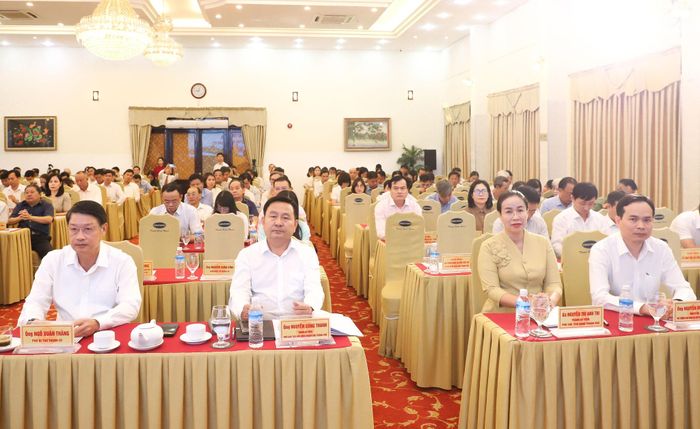 Đại biểu dự hội nghị. Ảnh: NGỌC PHÚ