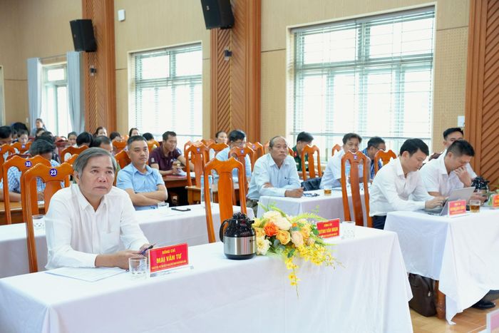 Các đại biểu dự hội nghị. Ảnh: T.CÔNG