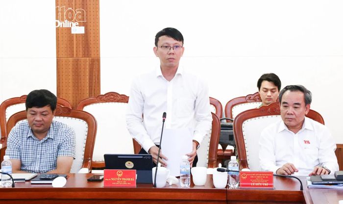 Đồng chí Nguyễn Thanh Hà phát biểu tại phiên họp.