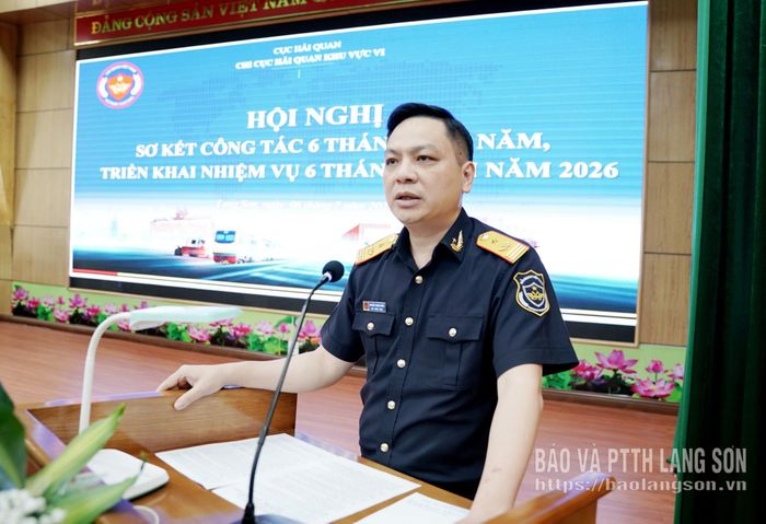Ông Nguyễn Thành Hưng, Phó Cục trưởng Cục Hải quan Việt Nam phát biểu tại hội nghị