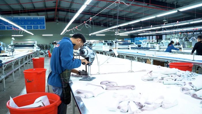Môi trường đầu tư được cải thiện tạo điều kiện để doanh nghiệp mở rộng sản xuất, thúc đẩy tăng trưởng và giải quyết việc làm.