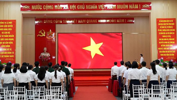 Quang cảnh buổi lễ.