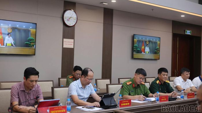 Các đại biểu tham dự hội nghị tại điểm cầu tỉnh Lào Cai.