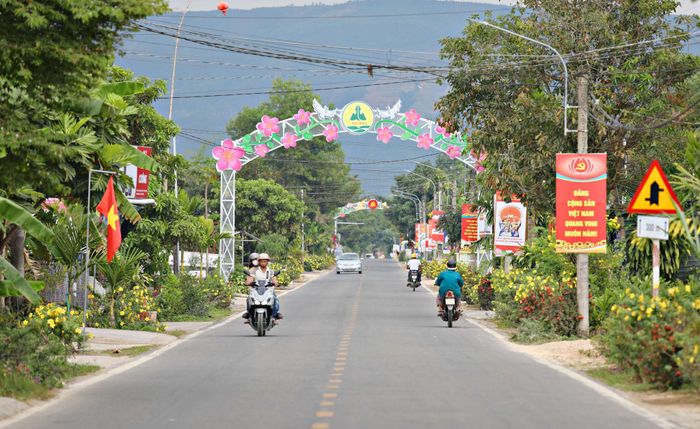 Sự đoàn kết trong công tác dân tộc và tôn giáo là động lực quan trọng giúp diện mạo nông thôn và đời sống người dân ngày càng khởi sắc
