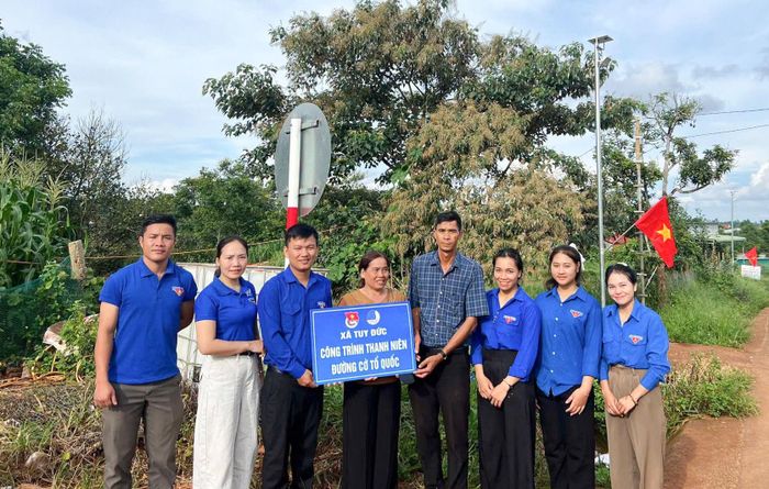 Các đơn vị, tổ chức chính trị, xã hội xã Tuy Đức đẩy mạnh công tác an sinh xã hội, thúc đẩy phát triển kinh tế, xã hội trên địa bàn