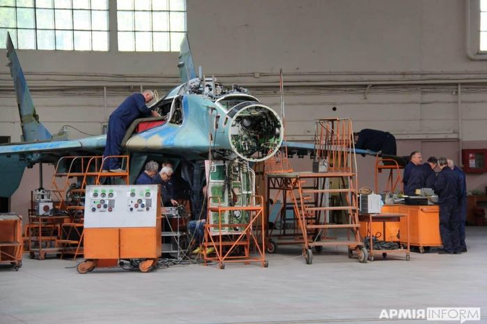 Đại tu một tiêm kích MiG-29 ở Ukraine. Ảnh: АрміяInform
