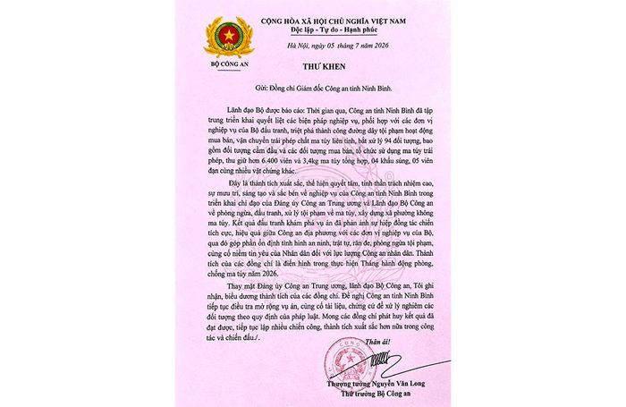 Thư khen của Bộ Công an đối với Công an tỉnh Ninh Bình vì có thành tích xuất sắc trong phòng ngừa, đấu tranh, xử lý tội phạm ma túy.