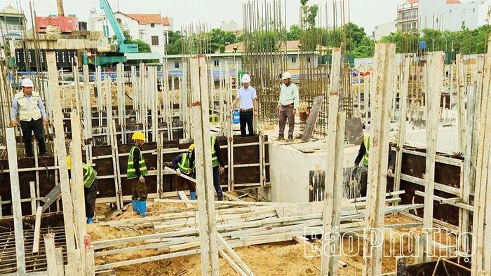Công tác an toàn lao động được duy trì xuyên suốt trong quá trình thi công thông qua việc kiểm tra, giám sát thường xuyên tại hiện trường.
