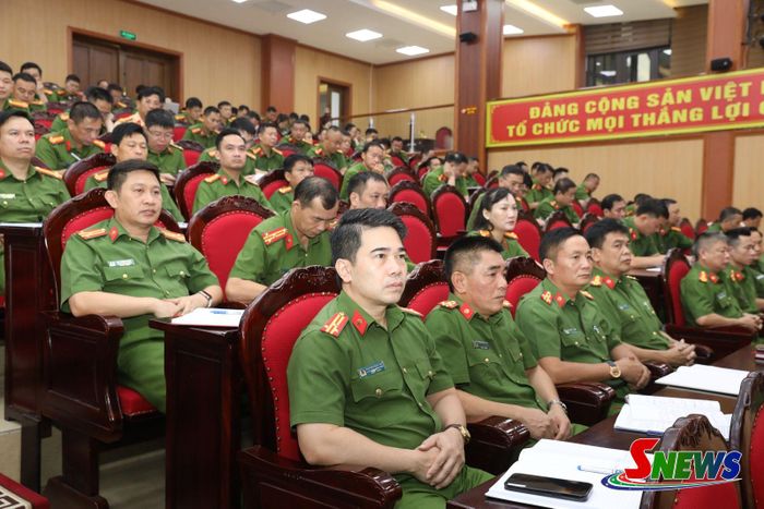 Đại biểu dự Hội nghị