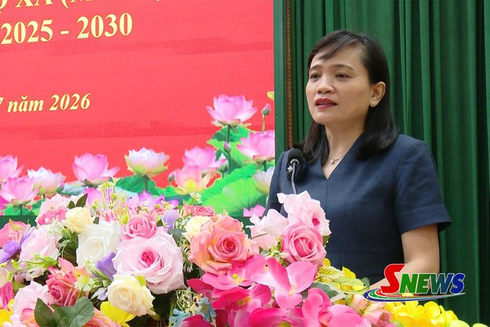 Đồng chí Trưởng ban Nội chính Tỉnh ủy phát biểu tại hội nghị.