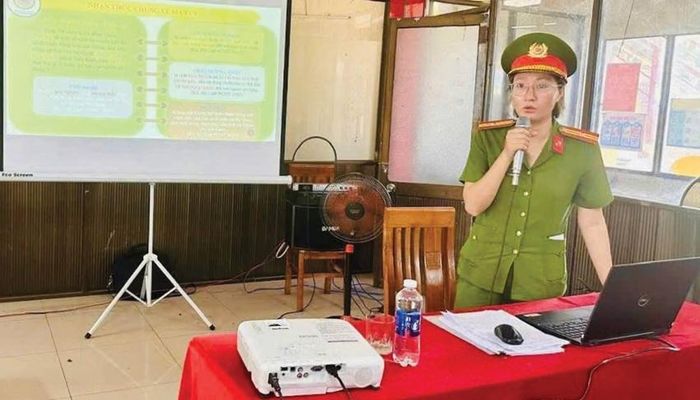Lực lượng công an tuyên truyền, nâng cao nhận thức về trật tự an toàn giao thông và phòng, chống ma túy