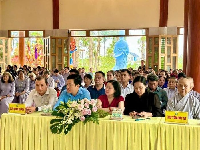 Đại biểu tham dự
