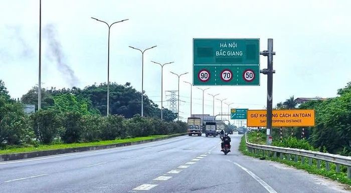 Tuyến QL1 đoạn Hà Nội - Bắc Giang được đánh giá hiện đã vượt quá năng lực vận tải (Ảnh minh họa).