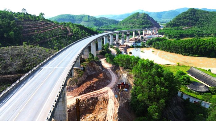 Dự án đã được khởi công vào ngày 19/12/2025 và đang triển khai thi công và dự kiến hoàn thành vào cuối năm 2026.