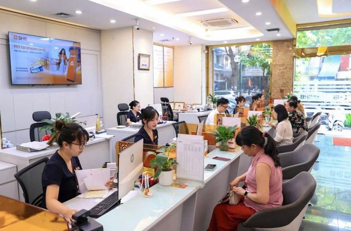 Nếu tín dụng tiếp tục tăng nhanh trong khi huy động vốn không theo kịp, ngân hàng sẽ đối mặt với rủi ro lớn. Ảnh: An Thư
