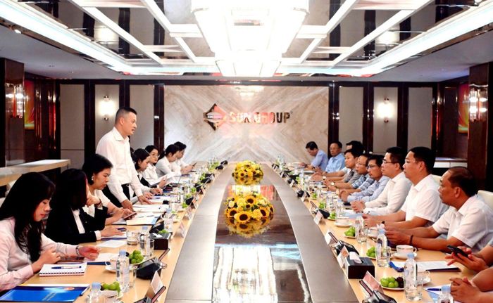 Quang cảnh buổi làm việc giữa Sun Group và UBND tỉnh Quảng Ngãi.