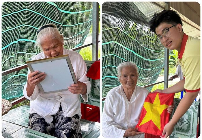 Một gia đình chính sách đón nhận những tấm ảnh chân dung được đóng khung cẩn thận