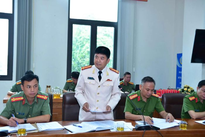Các phòng chuyên môn đã trao đổi, thông tin, làm rõ thêm những vấn đề báo chí quan tâm