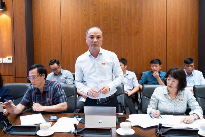 Phó Chủ nhiệm Ủy ban Khoa học, Công nghệ và Môi trường Nguyễn Phương Tuấn phát biểu
